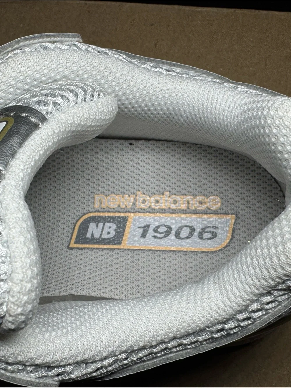 New Balance 1906R Sneakers Size 4.5 Youth